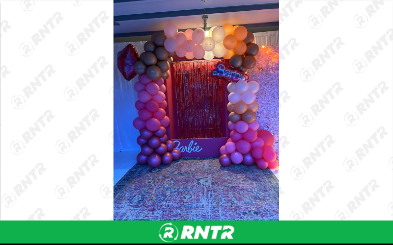 Generic Barbie Box – For rent in chicago, illinois – Fiesta Party Rental | RNTR.com – Image 1