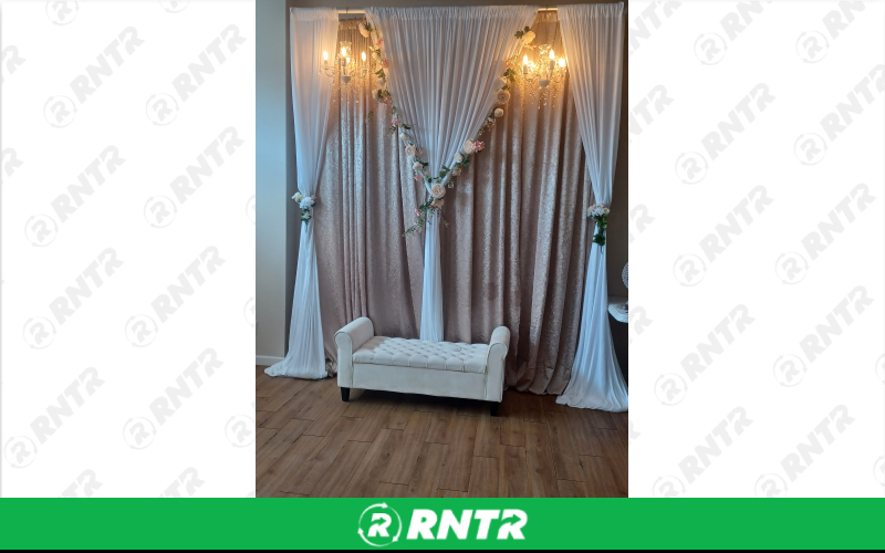 Generic Hanging / Fancy Chandeliers – For rent in chicago, illinois – Fiesta Party Rental | RNTR.com – Image 1