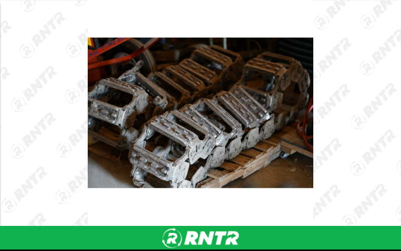 Bobcat Bobcat Steel Tracks – For rent in new-berlin, wisconsin – TOOL TIME RENTAL | RNTR.com – Image 1