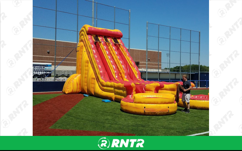 Generic Cool Breeze Double Lane Water Slide – For rent in sachse, texas – Fun Times Party Rental | RNTR.com – Image 1