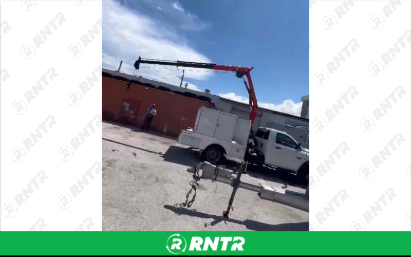 palfanger crane 2000 crane service – For rent in miami, florida – YachtsCare LLC | RNTR.com – Image 1