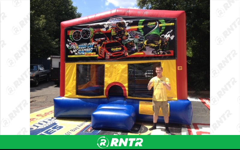 Generic Race Cars 15x15 Bounce House – For rent in howell, new-jersey – Mr. Happy Party Rentals | RNTR.com – Image 1