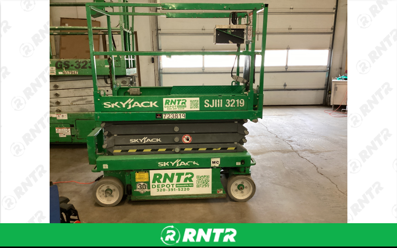 Skyjacker Scissor Lift 3219 For Rent – For rent in Alexandria, Minnesota – RNTR Depot of Alexandria MN | RNTR.com – Image 1