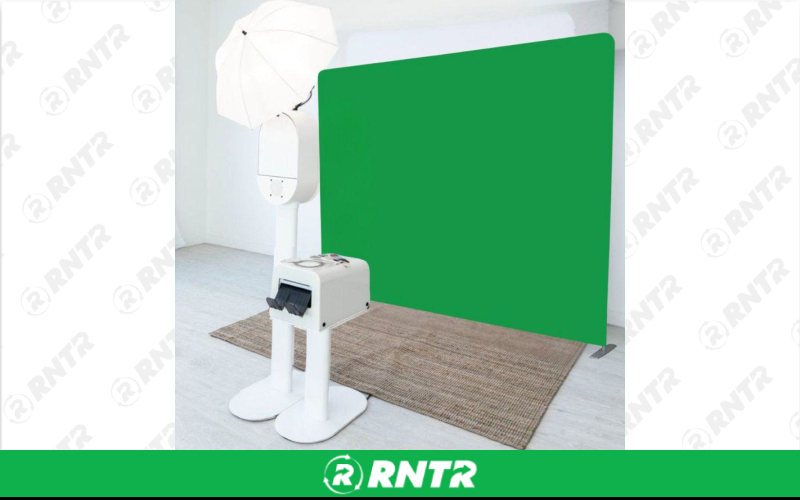 Beehive Ventures The Green Screen Experience – For rent in wylie, texas – BeeCaptured Photo Booth | RNTR.com – Image 1