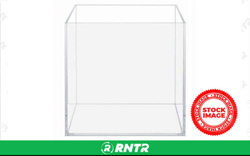 Generic 7 Glass Cube 166.6oz – For rent in skokie, illinois – Evento | RNTR.com – Image 1