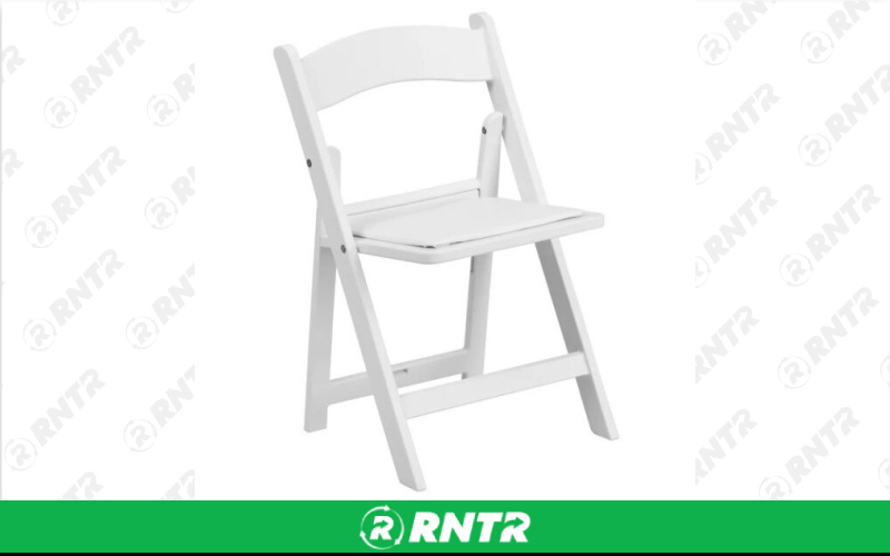 Generic Childrens White Garden Chair – For rent in skokie, illinois – Evento | RNTR.com – Image 1