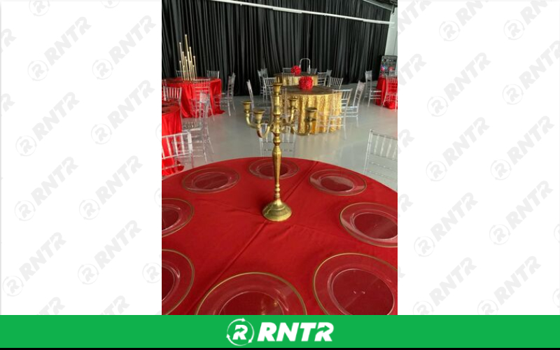 Generic Small Gold Candelabra – For rent in dacula, georgia – CrimsonTLC | RNTR.com – Image 1