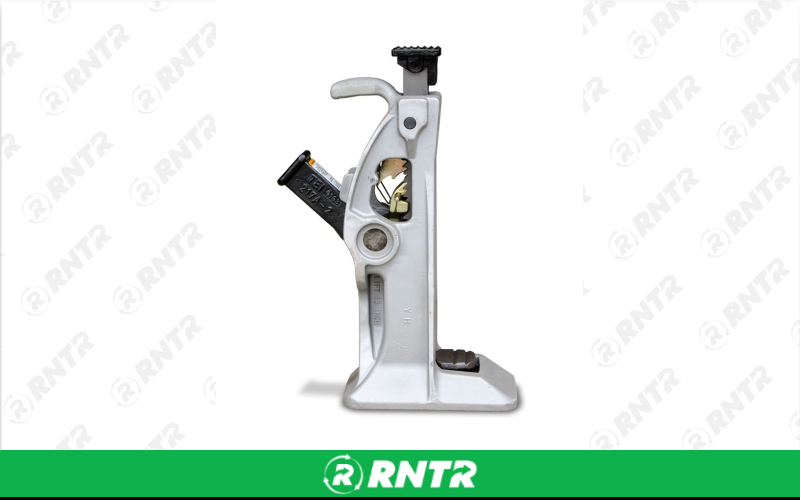 Generic 15-Ton Railroad / Ratchet Jack – For rent in kenosha, wisconsin – Lees Rent It LLC | RNTR.com – Image 1