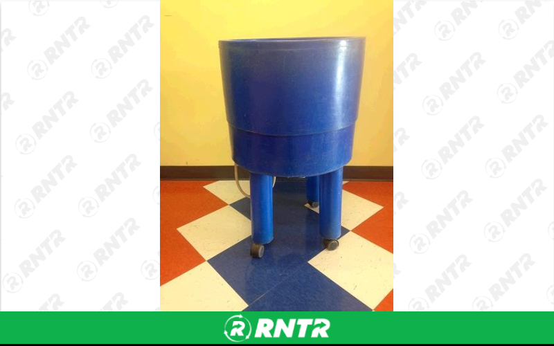 Generic Cooler on Wheels - Blue – For rent in Fort Madison, Iowa – Complete Rental | RNTR.com – Image 3 of 3