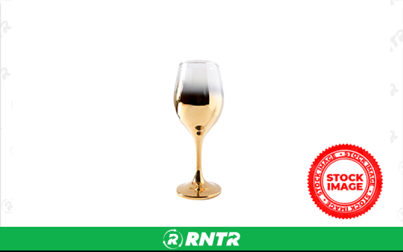 Generic Gradual Gold Water Glass – For rent in skokie, illinois – Evento | RNTR.com – Image 1