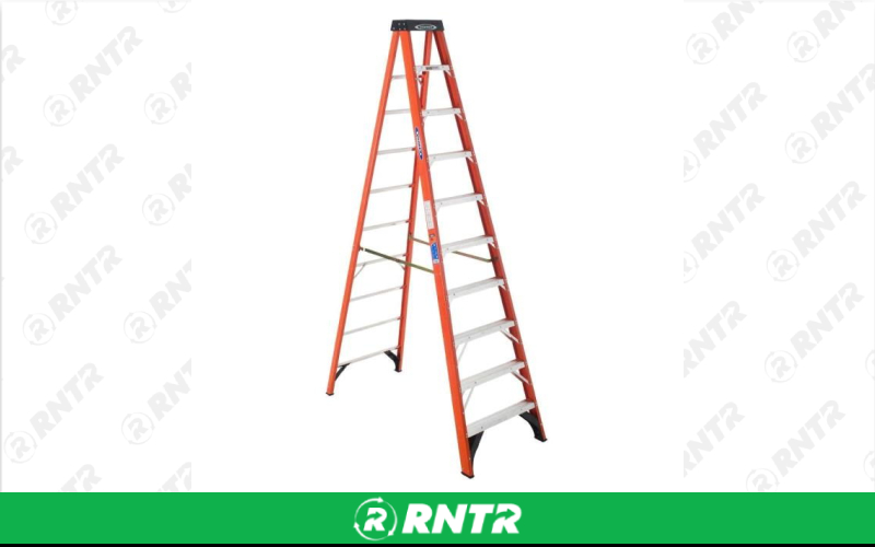 Generic Ladder -  Step 10' – For rent in Fort Madison, Iowa – Complete Rental | RNTR.com – Image 1