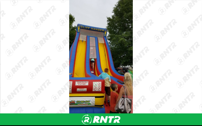 Generic Cliff Hanger Xtreme Dry Slide – For rent in ruckersville, virginia – SuperFun Attractions | RNTR.com – Image 1