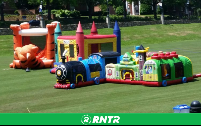 Generic Crayon Castle Bounce House – For rent in ruckersville, virginia – SuperFun Attractions | RNTR.com – Image 1