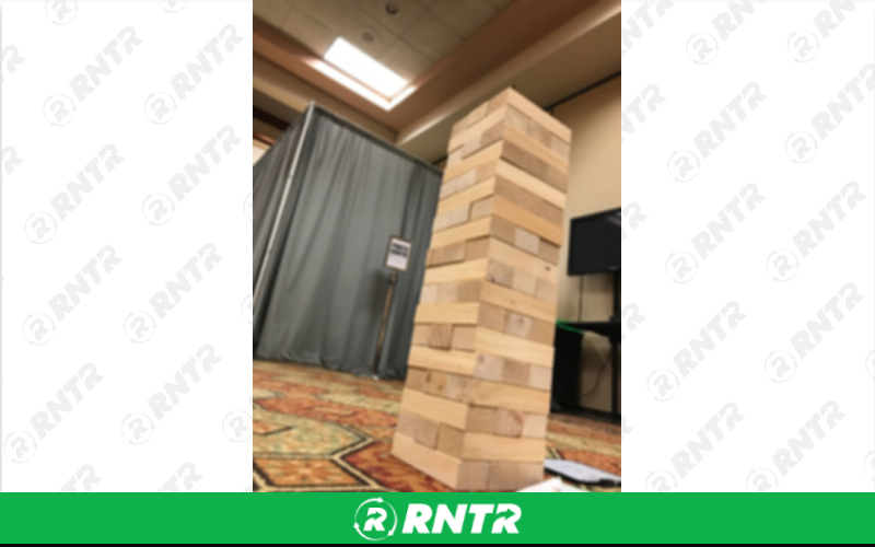 Generic Giant Jenga – For rent in spokane, washington – Entertainment Warehouse | RNTR.com – Image 1