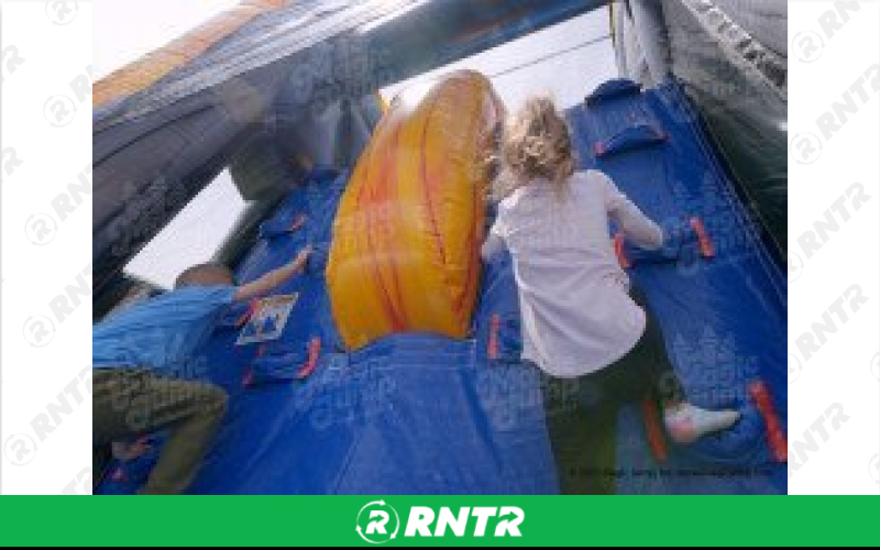 Generic Jurassic World Giant Water Slide – For rent in ruckersville, virginia – SuperFun Attractions | RNTR.com – Image 1