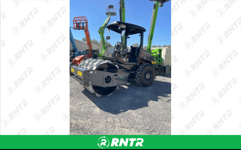 Generic ROLLER - 66 SINGLE DRUM SOIL PADFOOT – For rent in shelbyville, tennessee – Christopher Equipment | RNTR.com – Image 1