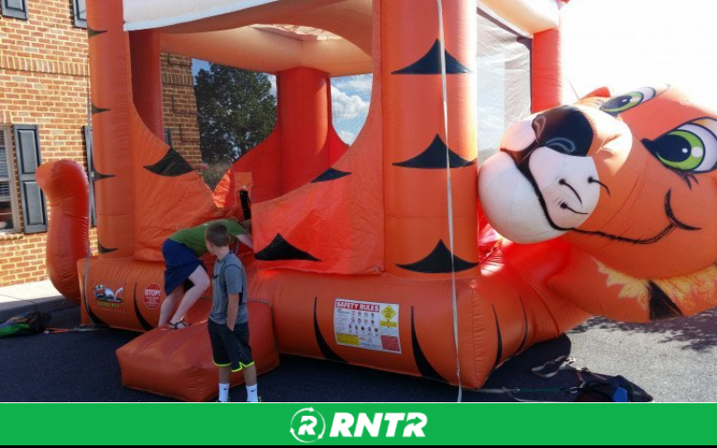 Generic Tigerrific Bounce House – For rent in ruckersville, virginia – SuperFun Attractions | RNTR.com – Image 1