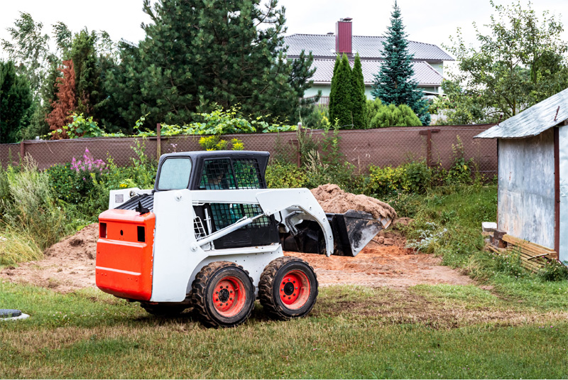 Skid Loader Rental Hauling Dirt | RNTR.com