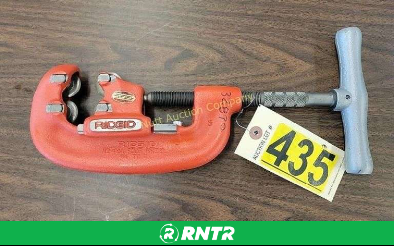 Generic PIPE CUTTER 3/4-2 – For rent in uniontown, pennsylvania – Fayette Rental Solutions | RNTR.com – Image 1