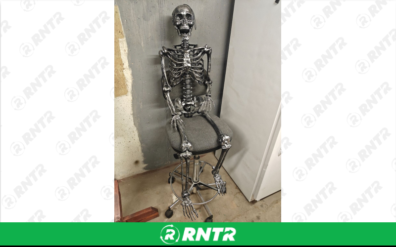 Michaels Craft Store Poseable 5 foot Silver & Black Skeleton – For rent in florissant, missouri – Petes Action Rentals | RNTR.com – Image 1