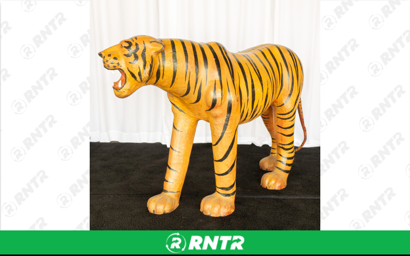 Generic Tiger Statue – For rent in Portland, Oregon – Peter Corvallis Productions | RNTR.com – Image 1